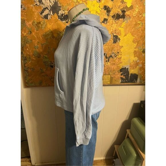 Three Dots Kentucky Blue Cropped Thermal Hoodie Sweatshirt Size M - Picture 5 of 9